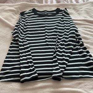 Old Navy Black and White Striped Long Sleeve Tee